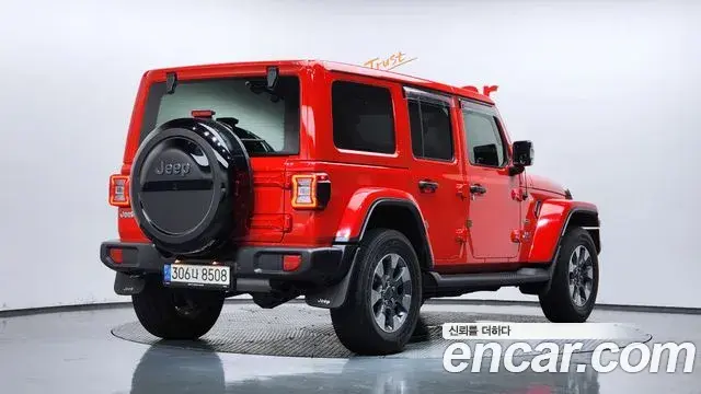 Jeep Wrangler 2021 — Фото 2/20
