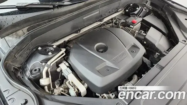 Volvo XC90 2019 — Photo 6/20