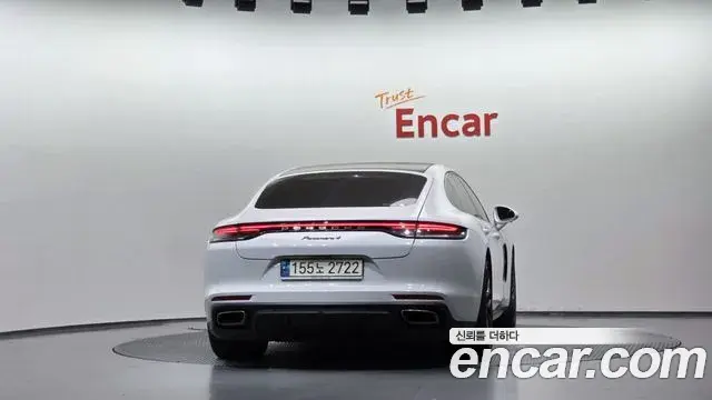 Porsche Panamera 2021 — Фото 4/20