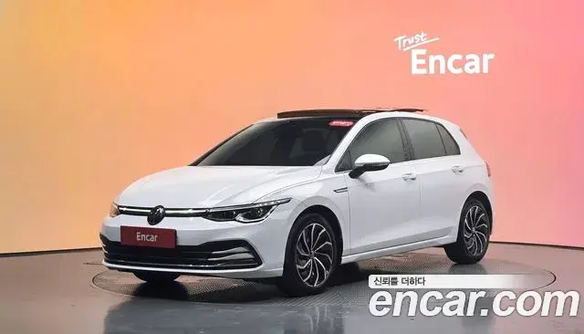 Volkswagen Golf 2024 — ფოტო 29/31
