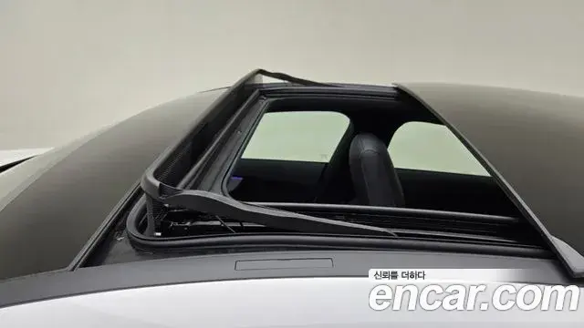 Mercedes-Benz CLA-Class 2026 — Photo 12/18