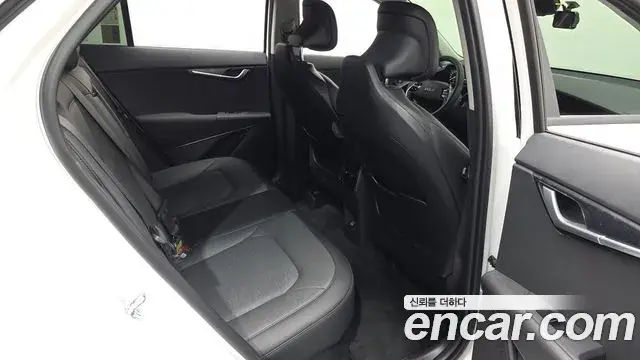Kia Niro 2026 — Фото 11/20