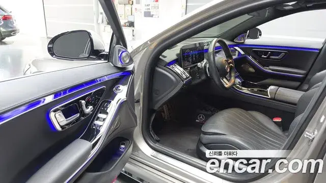 Mercedes-Benz S-Class 2022 — Фото 10/20