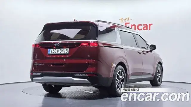 Kia Carnival 2020 — Фото 2/20