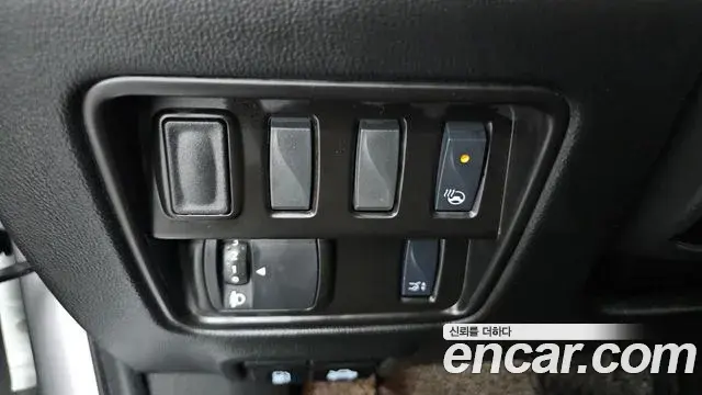 Renault Samsung QM6 2023 — Photo 24/32
