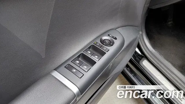 Hyundai Grandeur 2024 — Фото 17/20