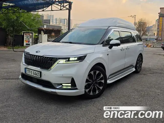 Kia Carnival 2021 — Фото 2/20
