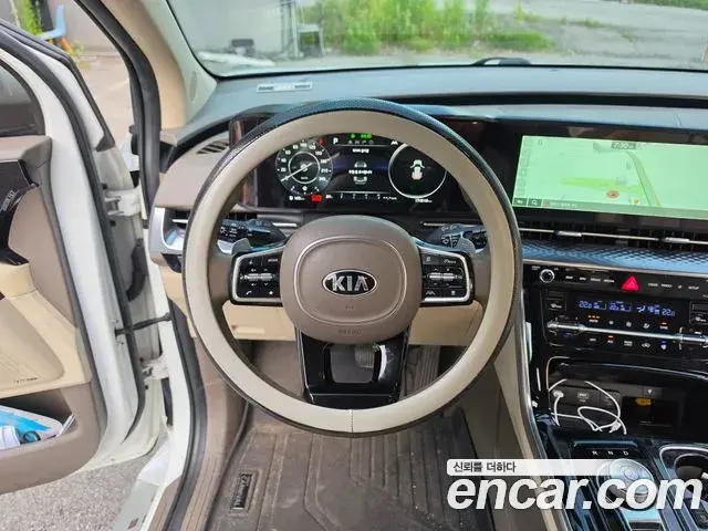 Kia Carnival 2021 — Фото 7/20