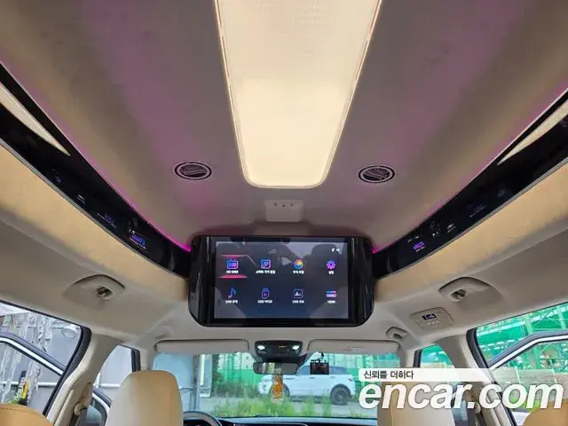 Kia Carnival 2021 — Фото 16/20