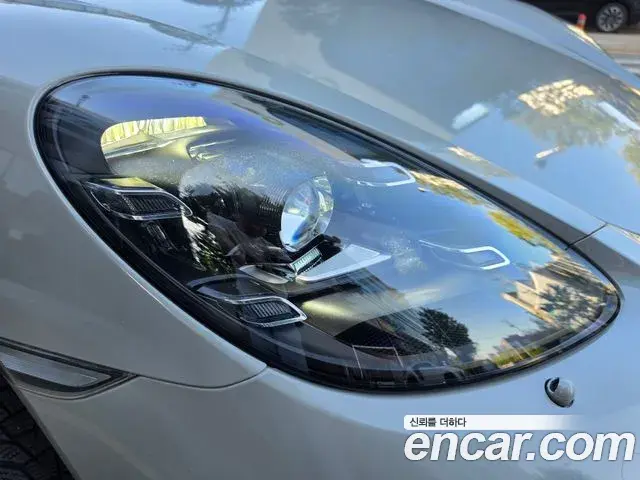 Porsche 718 Boxster 2018 — ფოტო 2/18