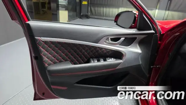 Genesis G70 2022 — ფოტო 12/33