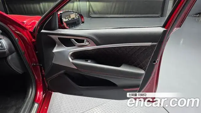 Genesis G70 2022 — ფოტო 33/33