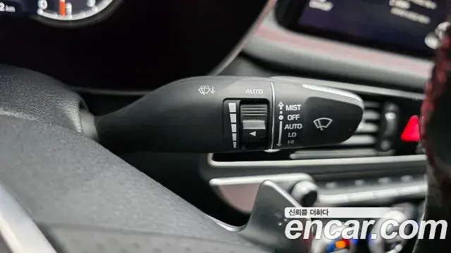 Genesis G70 2022 — ფოტო 31/33