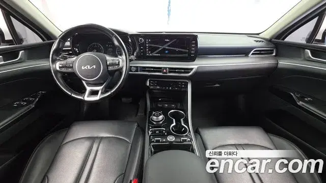Kia K5 2022 — Photo 7/20