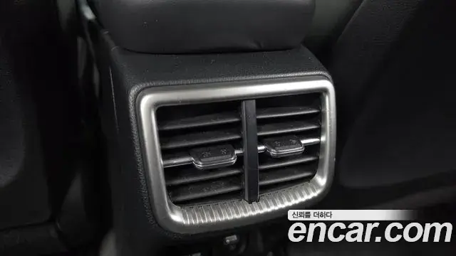 Kia K5 2022 — Photo 19/20