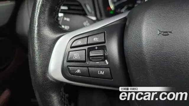 BMW 2 Series Active Tourer 2021 — Фото 18/20