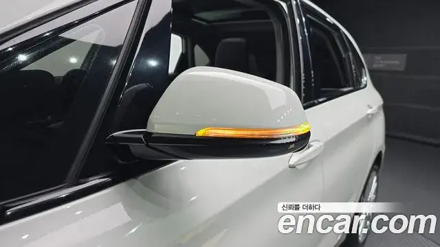 BMW 2 Series Active Tourer 2021 — Şəkil 24/33