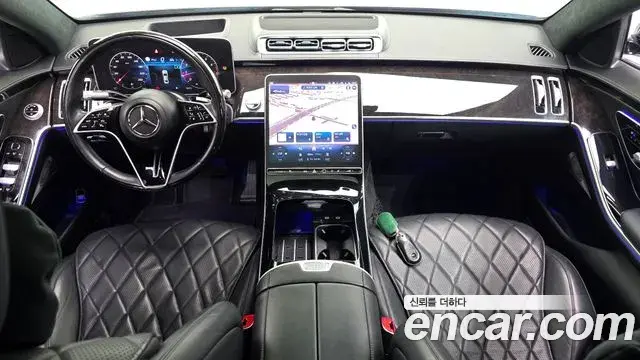 Mercedes-Benz S-Class 2021 — Photo 14/20