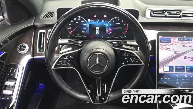 Mercedes-Benz S-Class 2021 — Photo 4/20