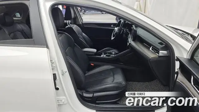 Kia K5 2019 — Şəkil 3/31