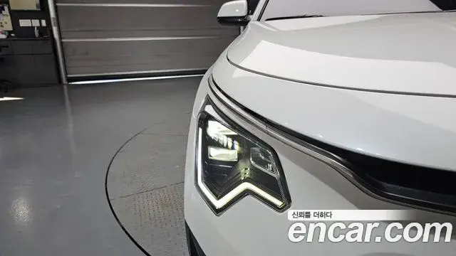 Kia Niro 2022 — Photo 27/34