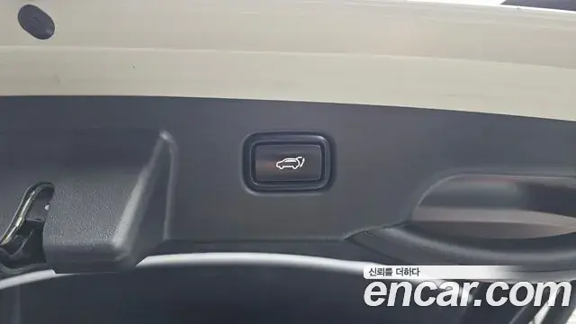 Kia Niro 2022 — Photo 28/34