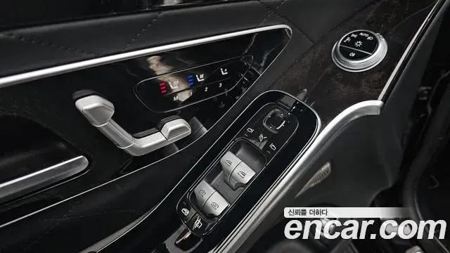 Mercedes-Benz S-Class 2021 — Фото 18/20