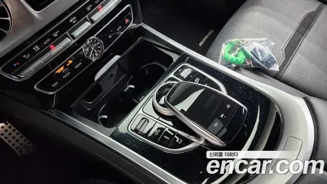 Mercedes-Benz G-Class 2021 — Photo 5/31