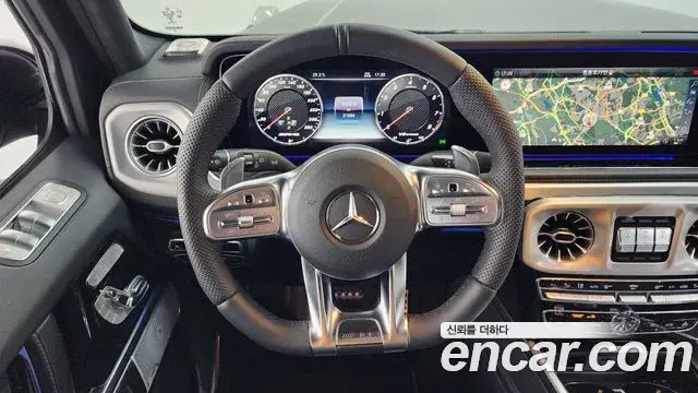 Mercedes-Benz G-Class 2021 — Photo 25/31