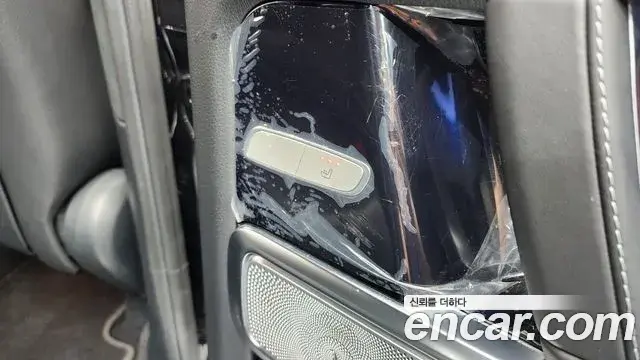 Mercedes-Benz G-Class 2021 — Photo 31/31