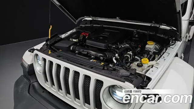 Jeep Wrangler 2023 — Фото 6/20