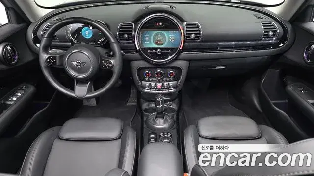 Mini Cooper Clubman 2023 — Photo 7/20