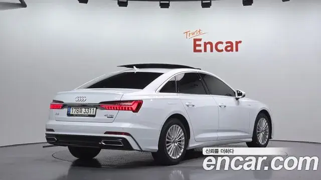 Audi A6 2021 — Фото 2/20