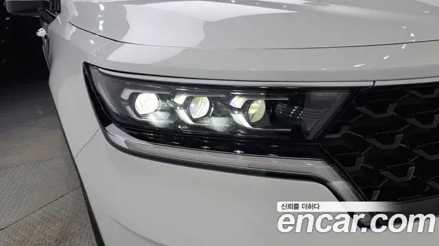 Kia Sorento 2022 — Photo 5/36