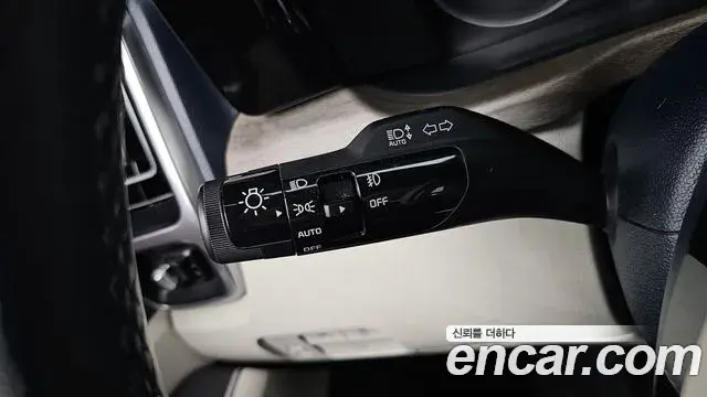 Kia Sorento 2022 — Photo 9/36
