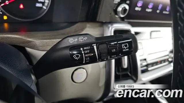 Kia Sorento 2022 — Photo 32/36