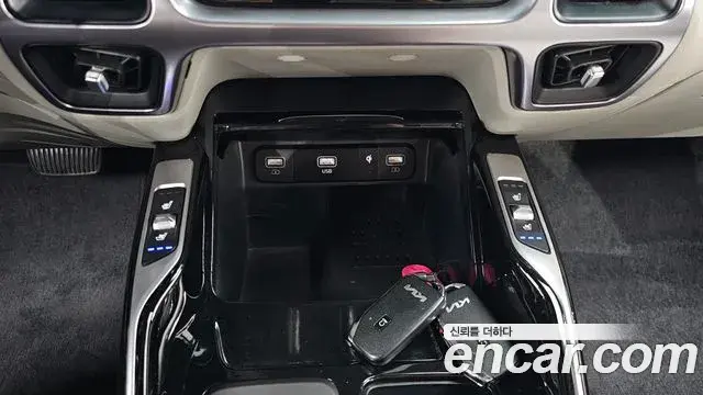Kia Sorento 2022 — Photo 20/36