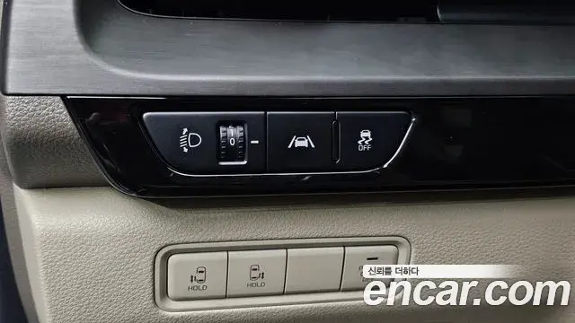 Kia Carnival 2021 — Photo 13/20