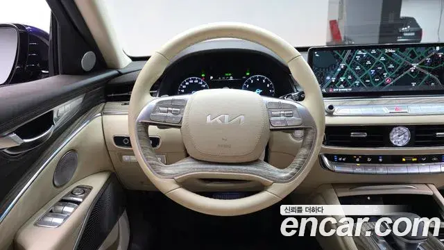 Kia The K9 2022 — Photo 8/43