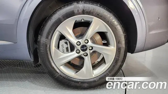 Genesis GV70 2024 — ფოტო 34/37