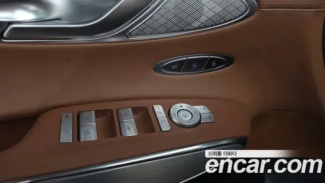 Genesis GV70 2024 — Şəkil 21/34