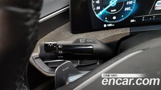Kia K8 2021 — ფოტო 16/34