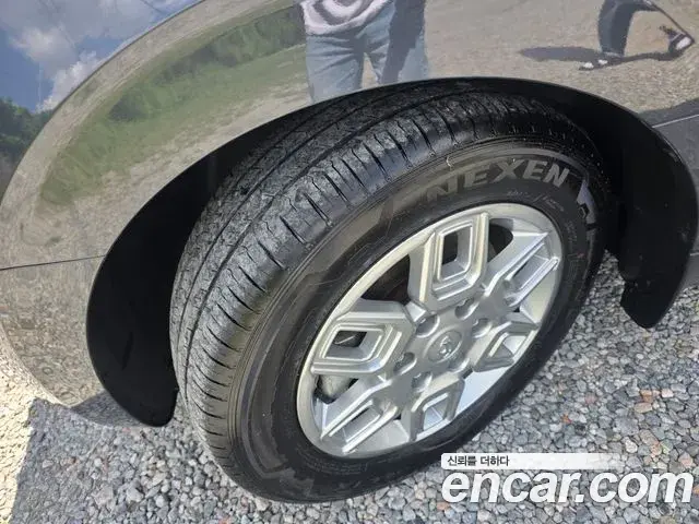 Hyundai Staria 2023 — Photo 4/20