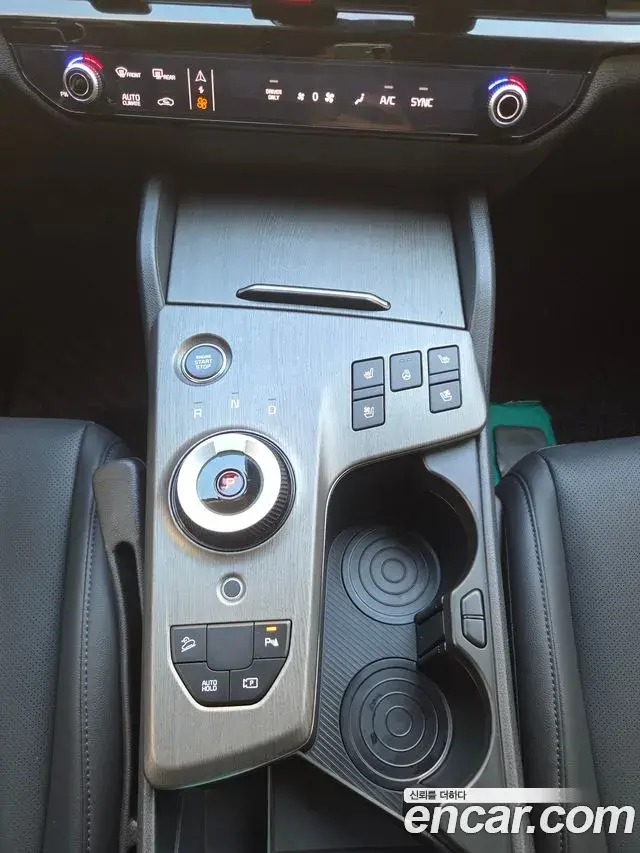 Kia Sportage 2025 — Фото 9/10