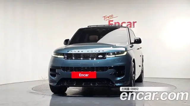 Land Rover Range Rover Sport 2025 — Şəkil 15/35