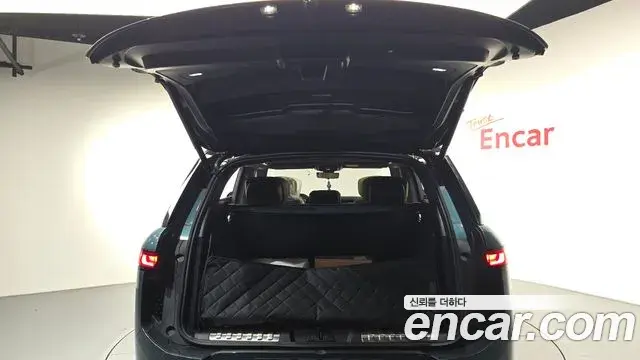 Land Rover Range Rover Sport 2025 — Şəkil 16/35
