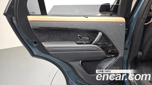Land Rover Range Rover Sport 2025 — Şəkil 29/35