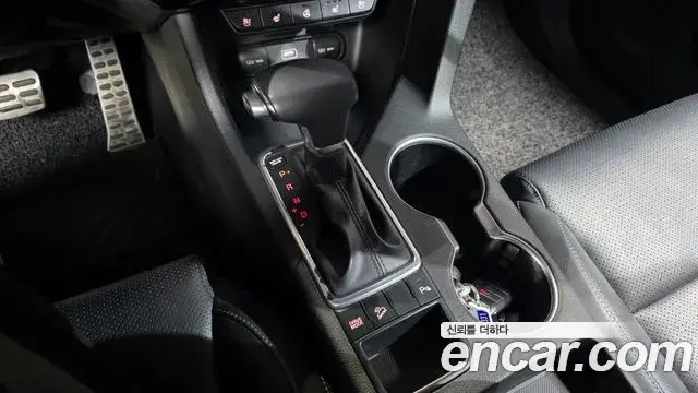 Kia Sportage The Bold 2018 — Фото 9/20