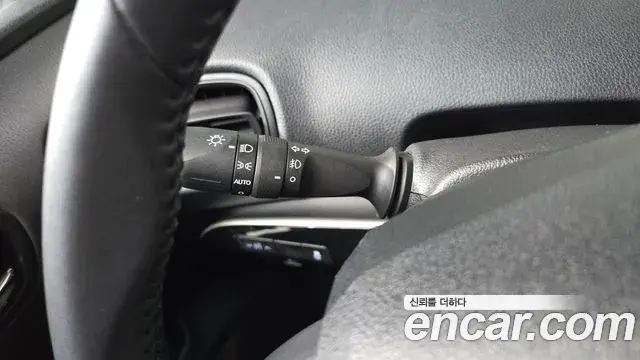 Toyota Prius 2021 — Şəkil 28/30
