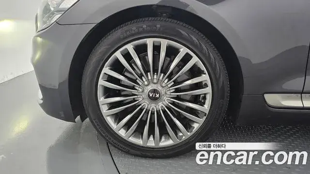 Kia The K9 2019 — Şəkil 8/20